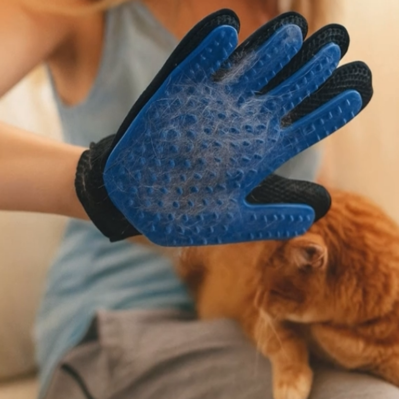 Pet Grooming Glove